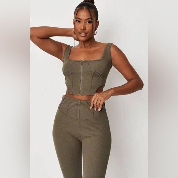 NWT MISSGUIDED x Carly Bybel Rib corset high waist legging size 8 - Picture 2 of 11